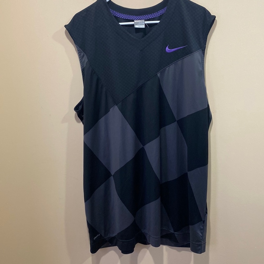 Nike women tank top
